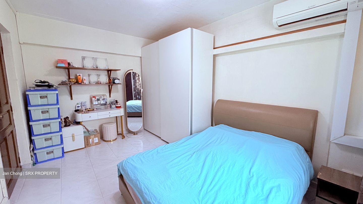 Blk 167 Bukit Batok West Avenue 8 (Bukit Batok), HDB 3 Rooms #614170511